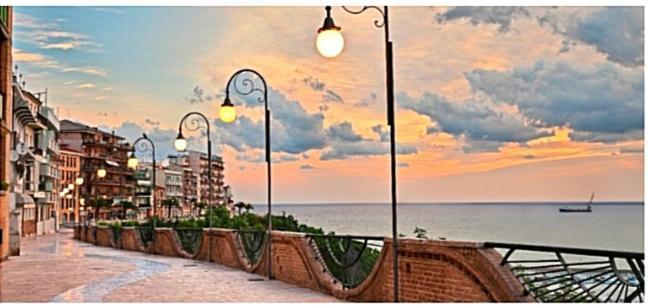 Abruzzo Holiday Ortona Buitenkant foto